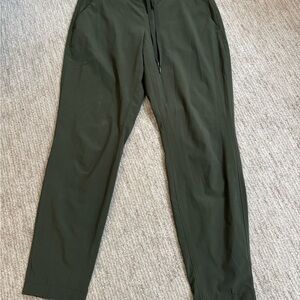 Women’s Green Athleta Pants